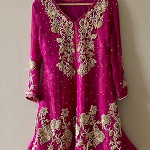 Beautiful 3 piece suit with intricate work